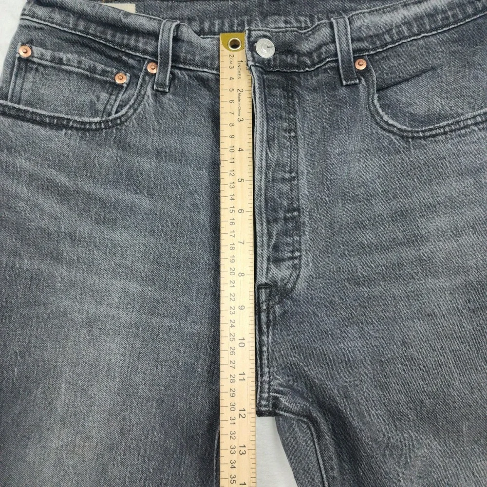 Levis 501 Jeans Mens 32x30 Black Straight Button Fly Faded Stretch Denim - Picture 11 of 14